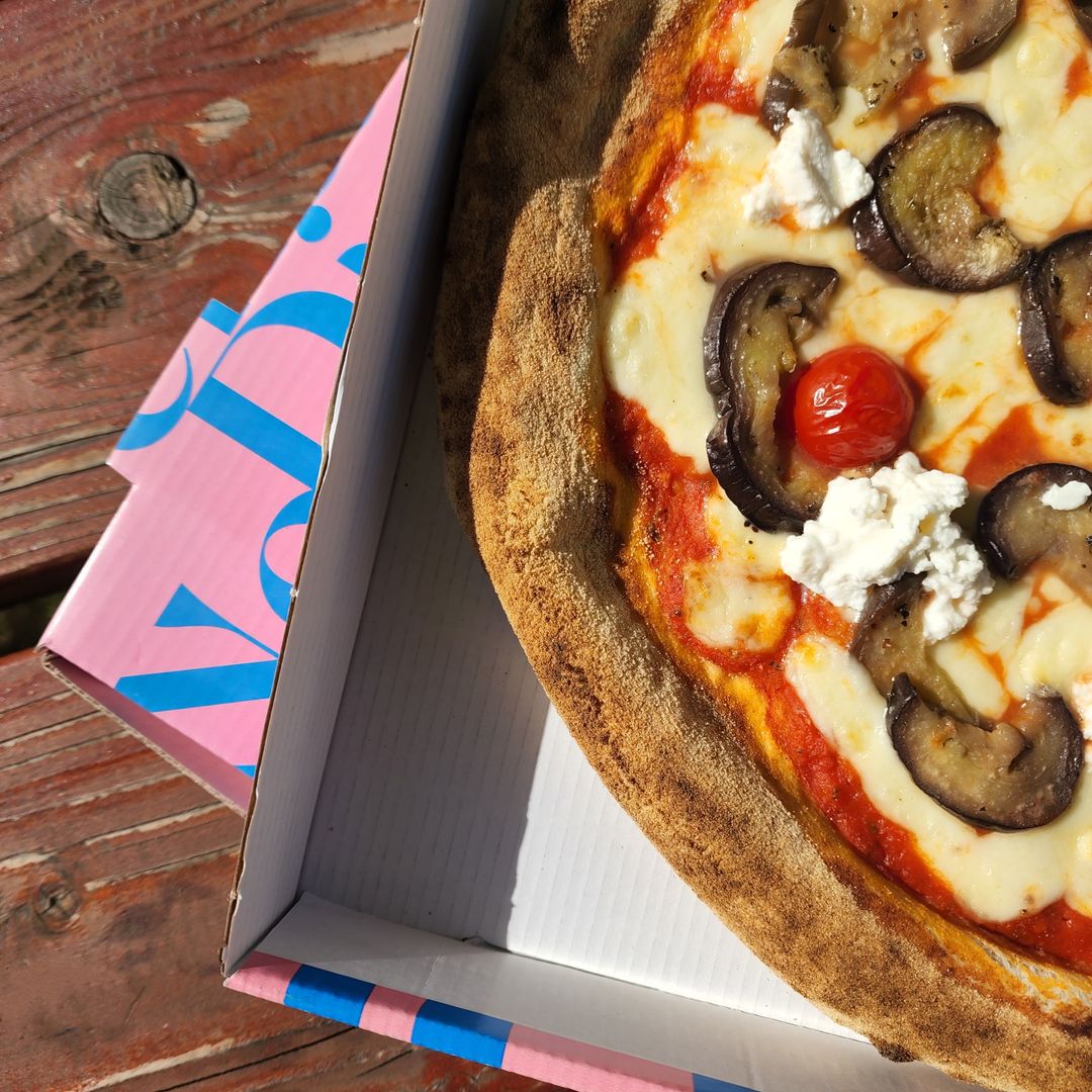 pizza restaurant amsterdam